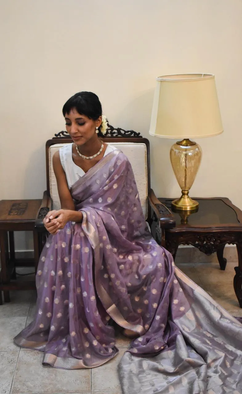 Khaddi Banarsi Chiffon: Gull