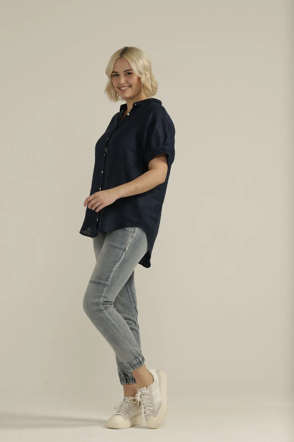 Linen Cuffed Short Sleeve Shirt Navy