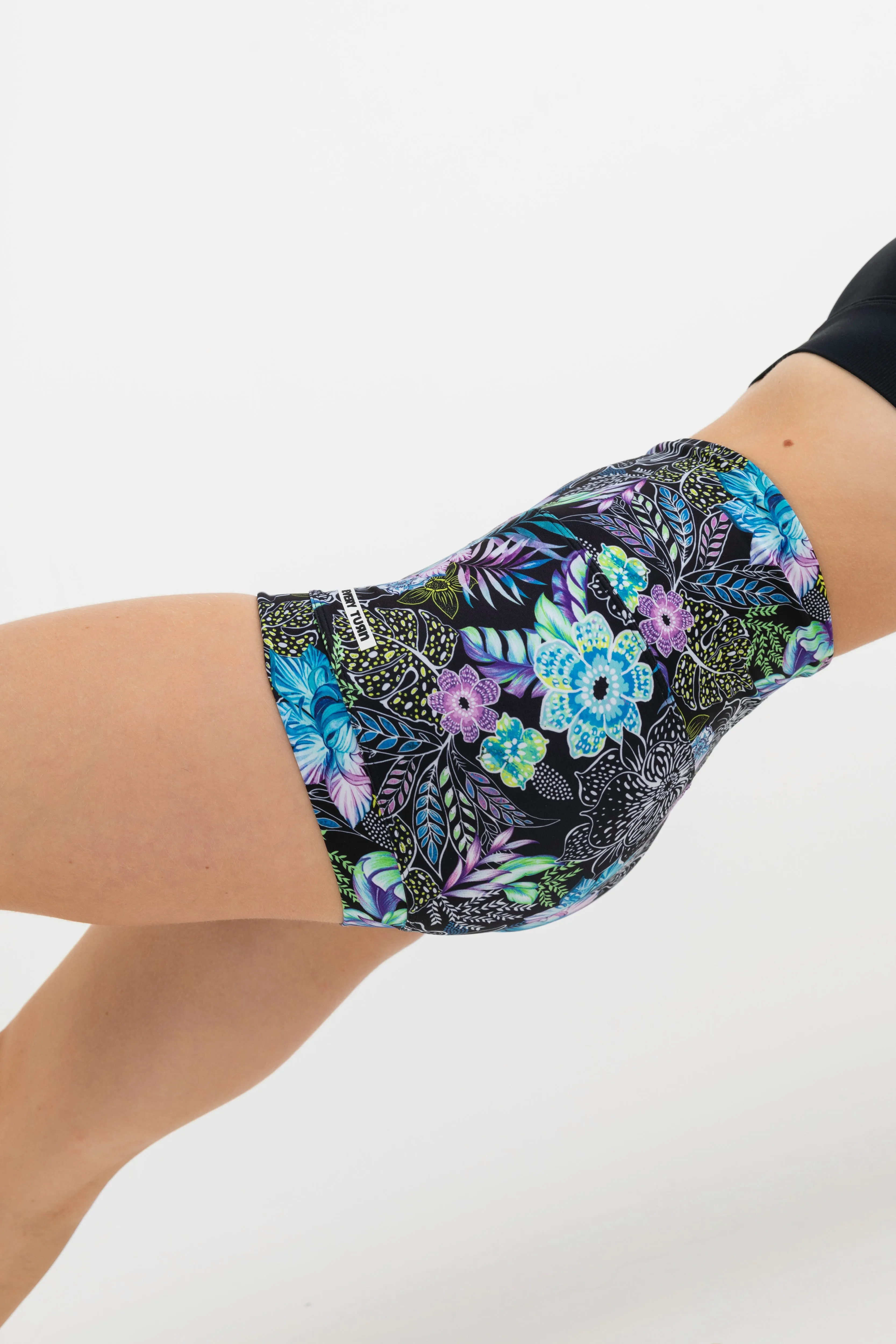 Night Fever Hi-Waist Short