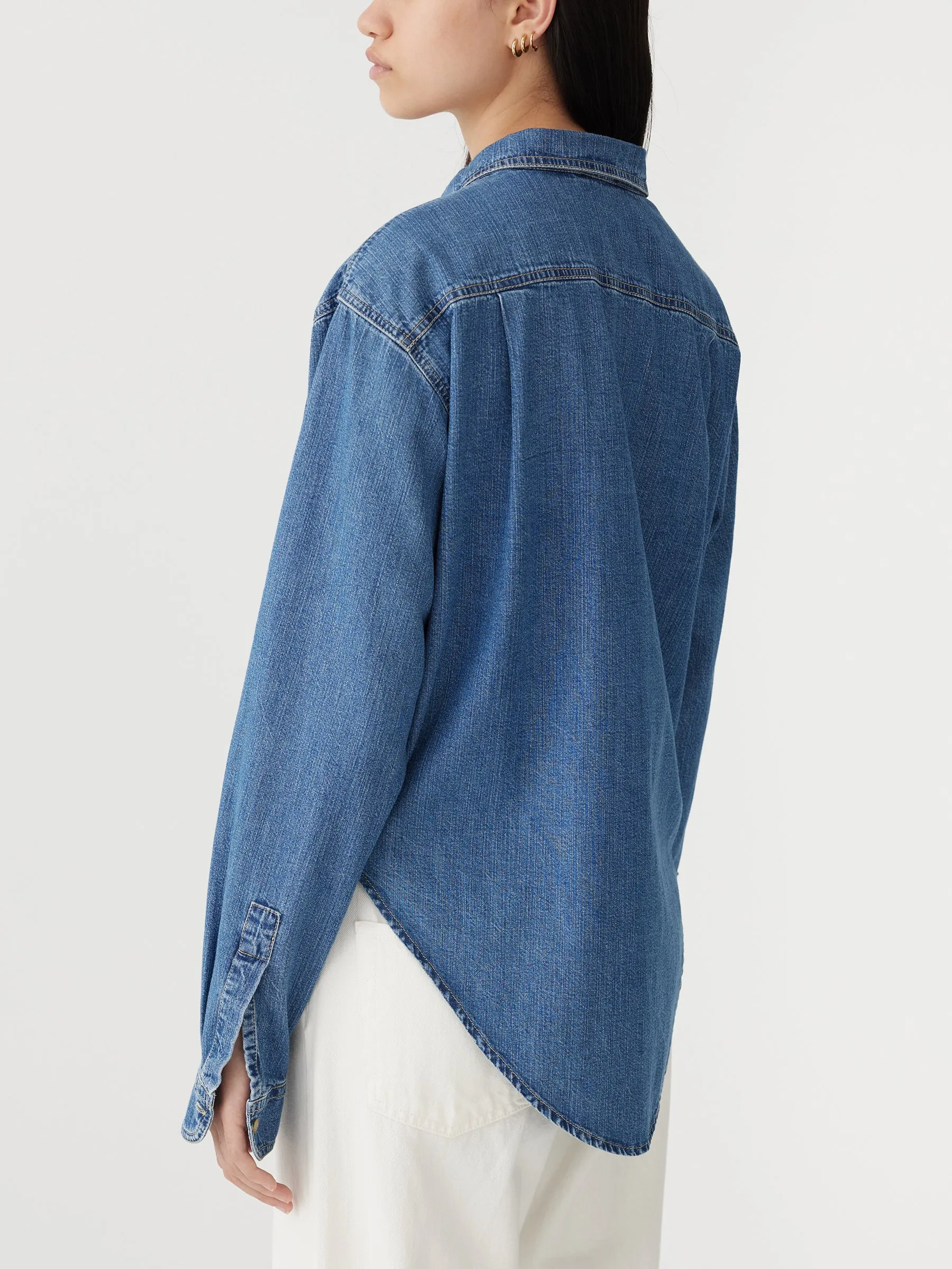scoop hem denim shirt