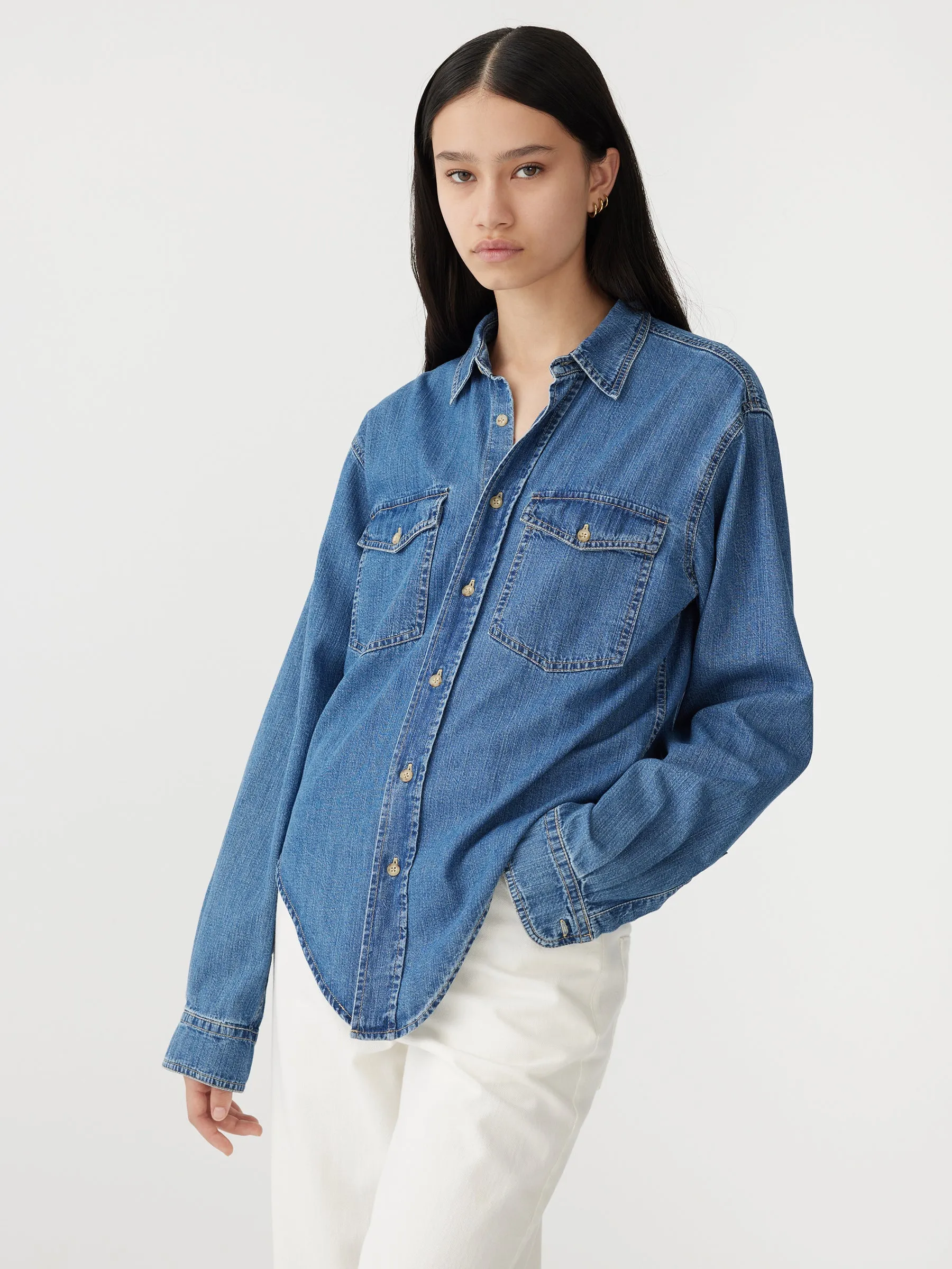 scoop hem denim shirt