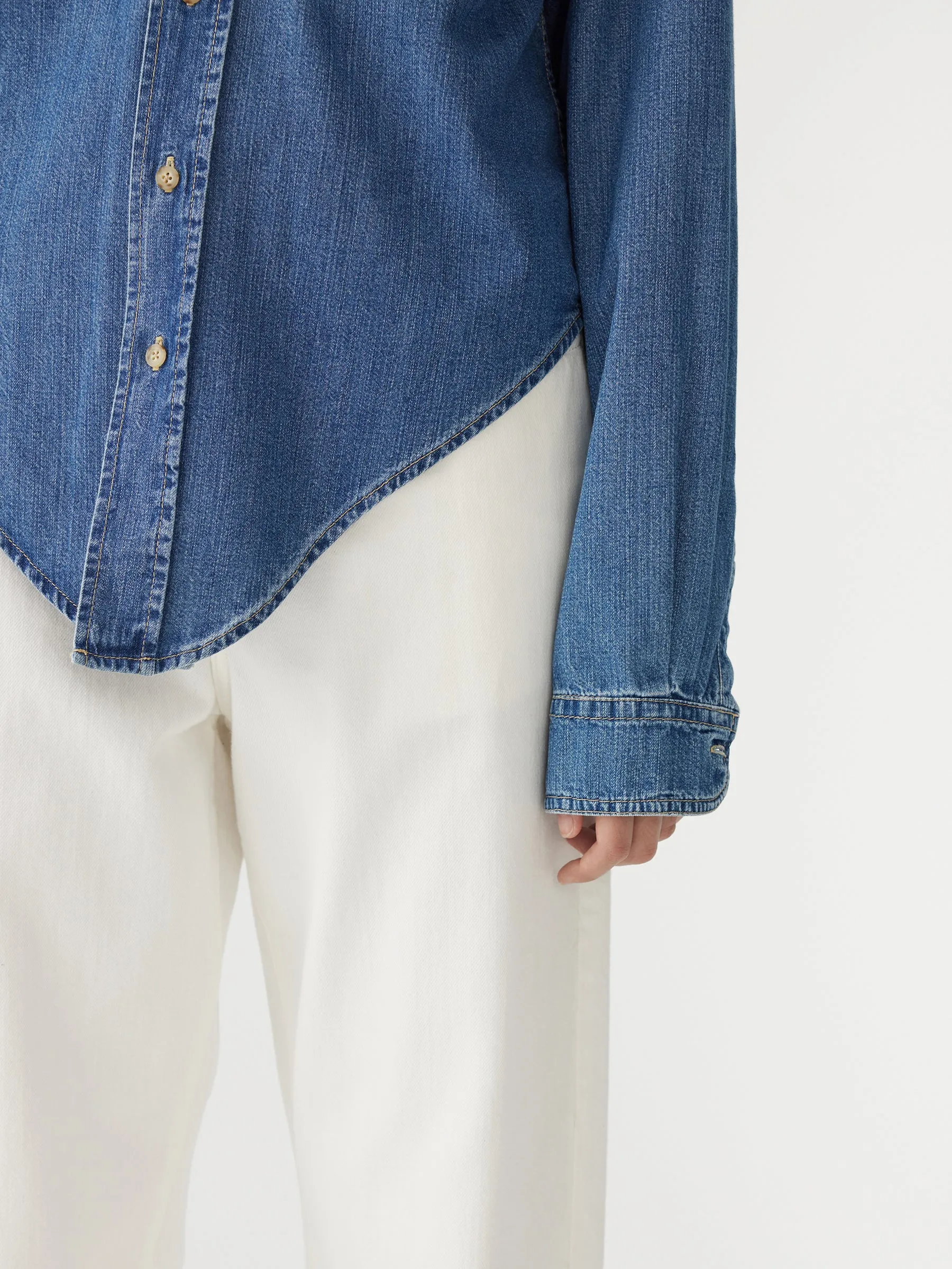 scoop hem denim shirt