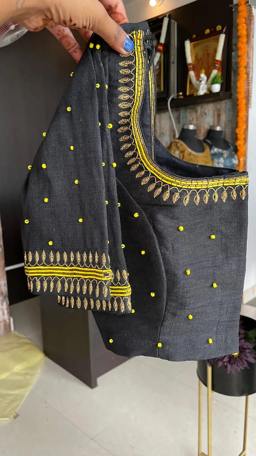 Soft dual coloured chiffon saree with hand worked blouse